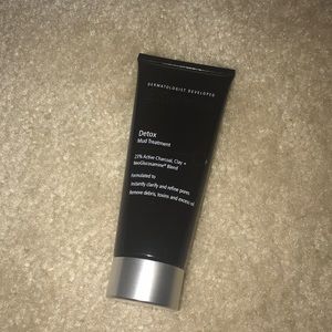 Exuviance Detox Mud Treatment